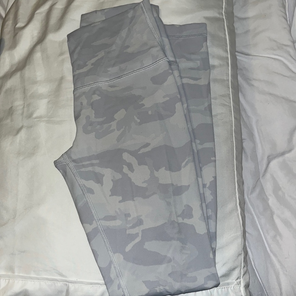 Lululemon legging, rare